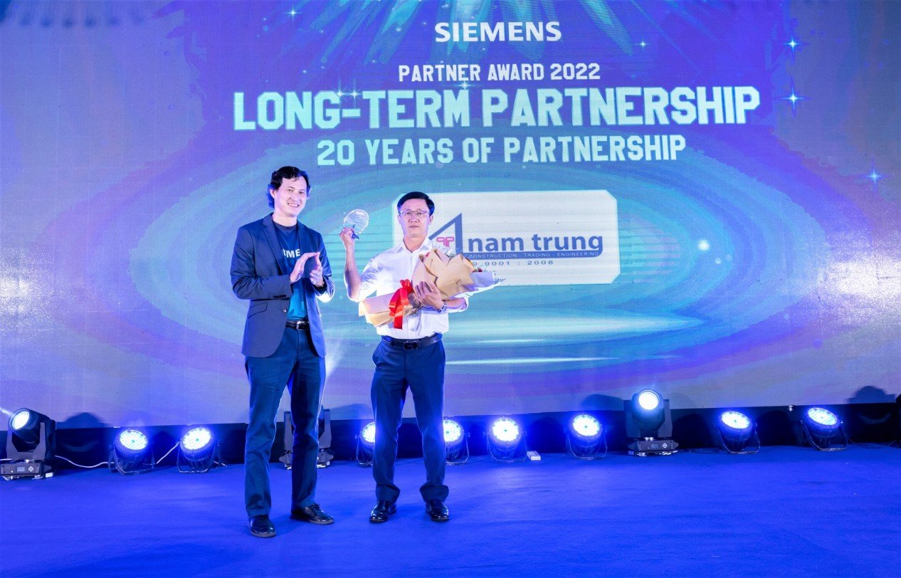 TỰ HÀO HƠN 20 NĂM LÀ ĐẠI LÝ CỦA SIEMENS TẠI VIỆT NAM